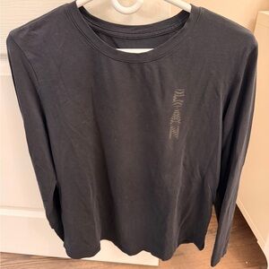 lululemon team Canada Long Sleeve Top